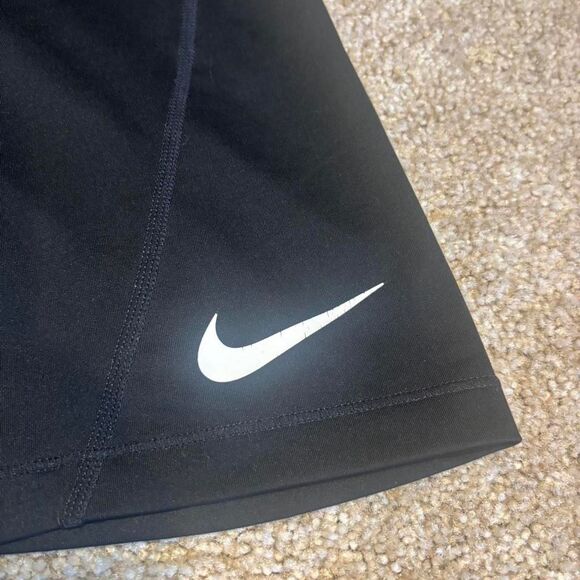 Nike Pro Black Biker Shorts | Women’s Size Small | New Without Tags - Picture 2 of 7